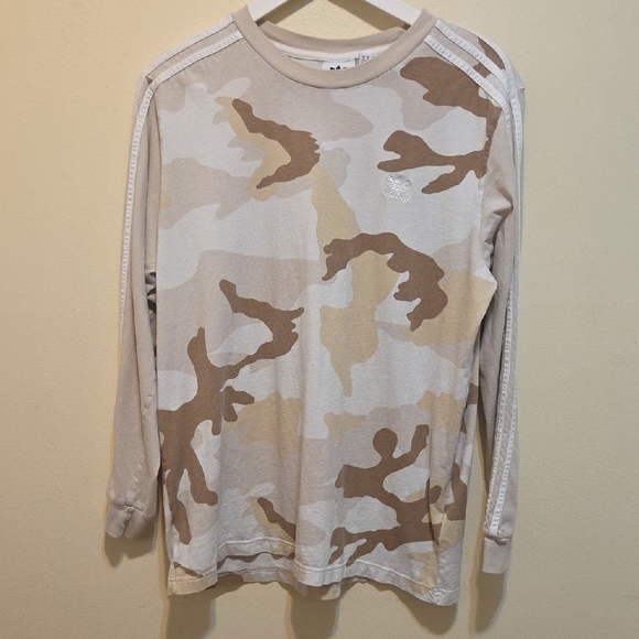 ADIDAS Beige Camouflage Long Sleeve Tee Size Large - Picture 2 of 11